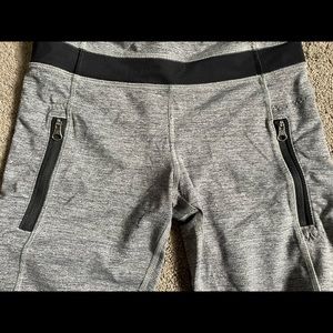 3/40$πLululemon mesh leggings